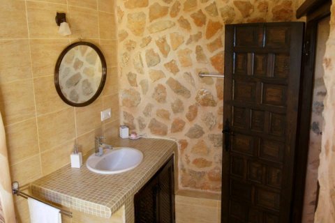 Finca till salu Benissa, Alicante, Spanien 8 sovrum, 607 kvm. Nr. 138244 - foto 8