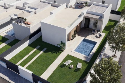 Продажа виллы в Сан-Мигель-де-Салинас, Аликанте, Испания 3 спальни, 107м2 №171181 - фото 9