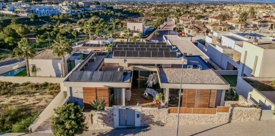 Villa in Benijofar, Alicante, Spain 4 bedrooms, 528 sq.m. No. 194601