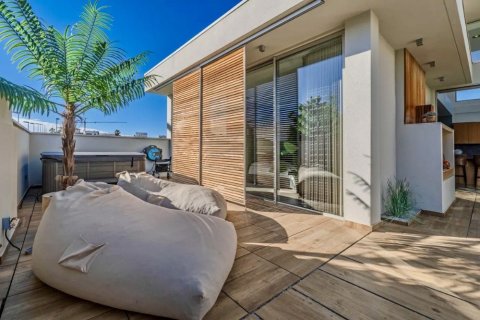 Villa for sale in Benijofar, Alicante, Spain 4 bedrooms, 528 sq.m. No. 194601 - photo 27