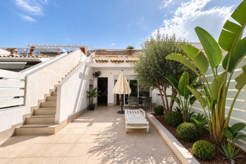 Kamienica w Ciudad Quesada, Alicante, Hiszpania 3 sypialnie, 67 mkw. nr 194598