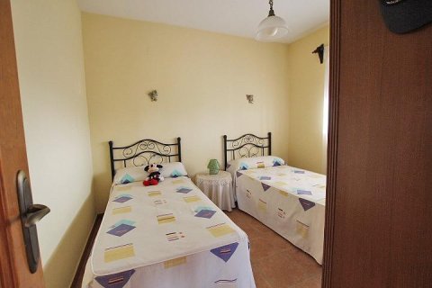 Finka w Daya Nueva, Alicante, Hiszpania 2 sypialnie, 247 mkw. nr 194599 – zdjęcie 10