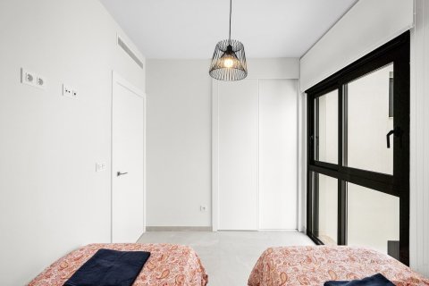 Lägenhet till salu i Torrevieja, Alicante, Spanien 2 sovrum, 75 kvm. Nr. 137936 - foto 10