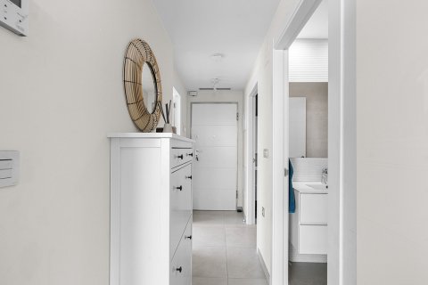 Apartment for sale in Gran Alacant, Alicante, Spain 2 bedrooms, 62 sq.m. No. 137938 - photo 11