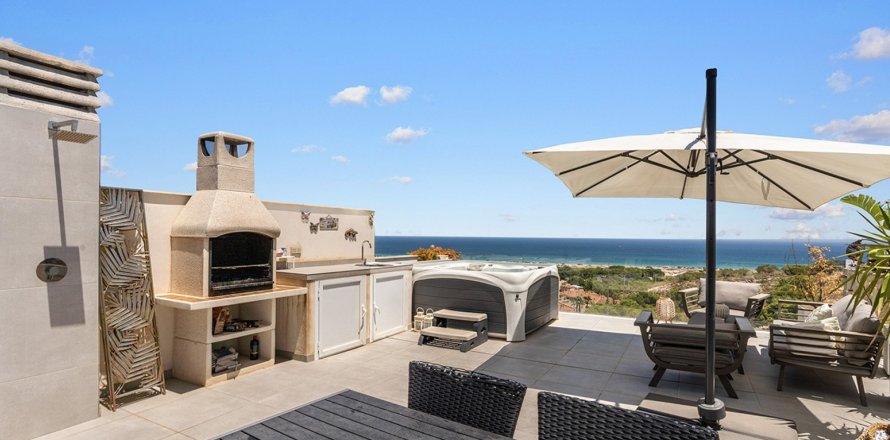 Apartment in Gran Alacant, Alicante, Spain 2 bedrooms, 62 sq.m. No. 137938