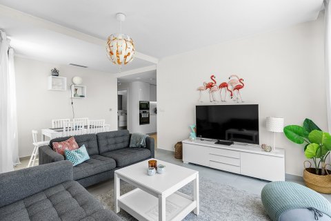 Apartment for sale in Gran Alacant, Alicante, Spain 2 bedrooms, 62 sq.m. No. 137938 - photo 6