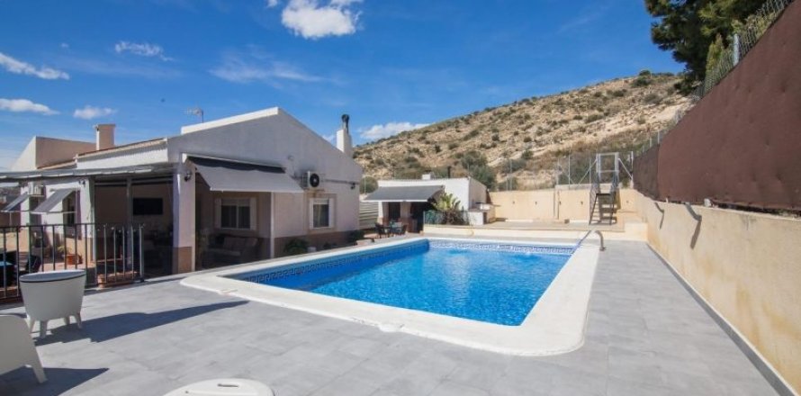 Villa Elche, Alicante, Spain 3 bedrooms, 130 sq.m. No. 115030