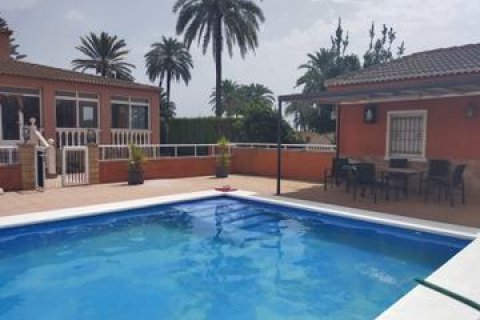 Villa for sale Elche, Alicante, Spain 5 bedrooms, 250 sq.m. No. 115028 - photo 1