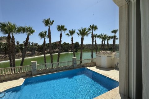 Villa in vendita Alicante, Spagna 3 camere da letto, 132 mq. N° 115033 - foto 13