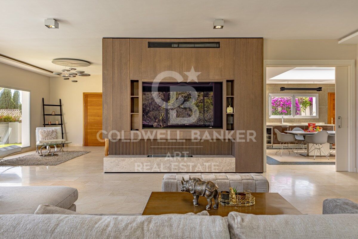 Villa Marbella, Malaga, Spānijā 3 istabas, 419 m2 Nr. 178904