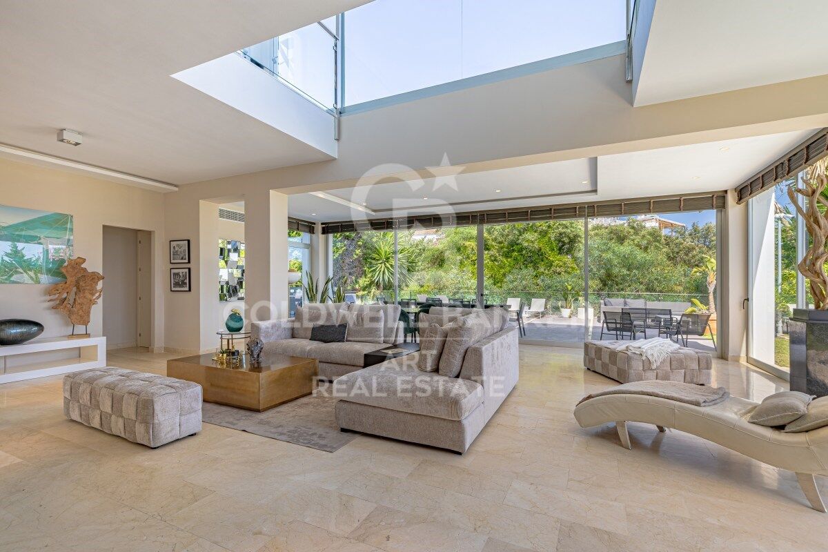 Villa Marbella, Malaga, Spānijā 3 istabas, 419 m2 Nr. 178904