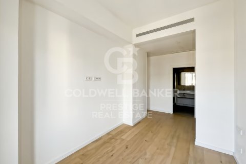 Apartment à vendre à Barcelona, Espagne, 1 chambre, 60 m2 No. 178905 - photo 6