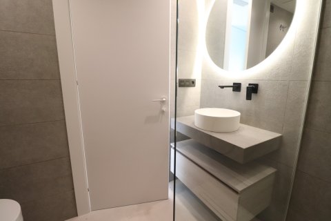 Apartament w Guardamar del Segura, Alicante, Hiszpania 2 sypialnie, 88 mkw. nr 146620 – zdjęcie 17