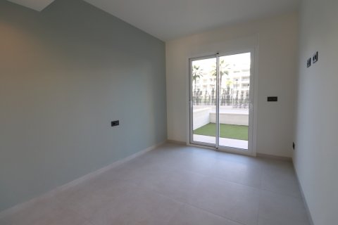 Apartament w Guardamar del Segura, Alicante, Hiszpania 2 sypialnie, 88 mkw. nr 146620 – zdjęcie 14
