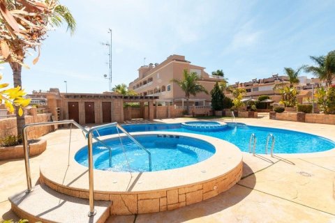 Apartment in Alicante, Spain 3 bedrooms, 110 sq.m. No. 146617