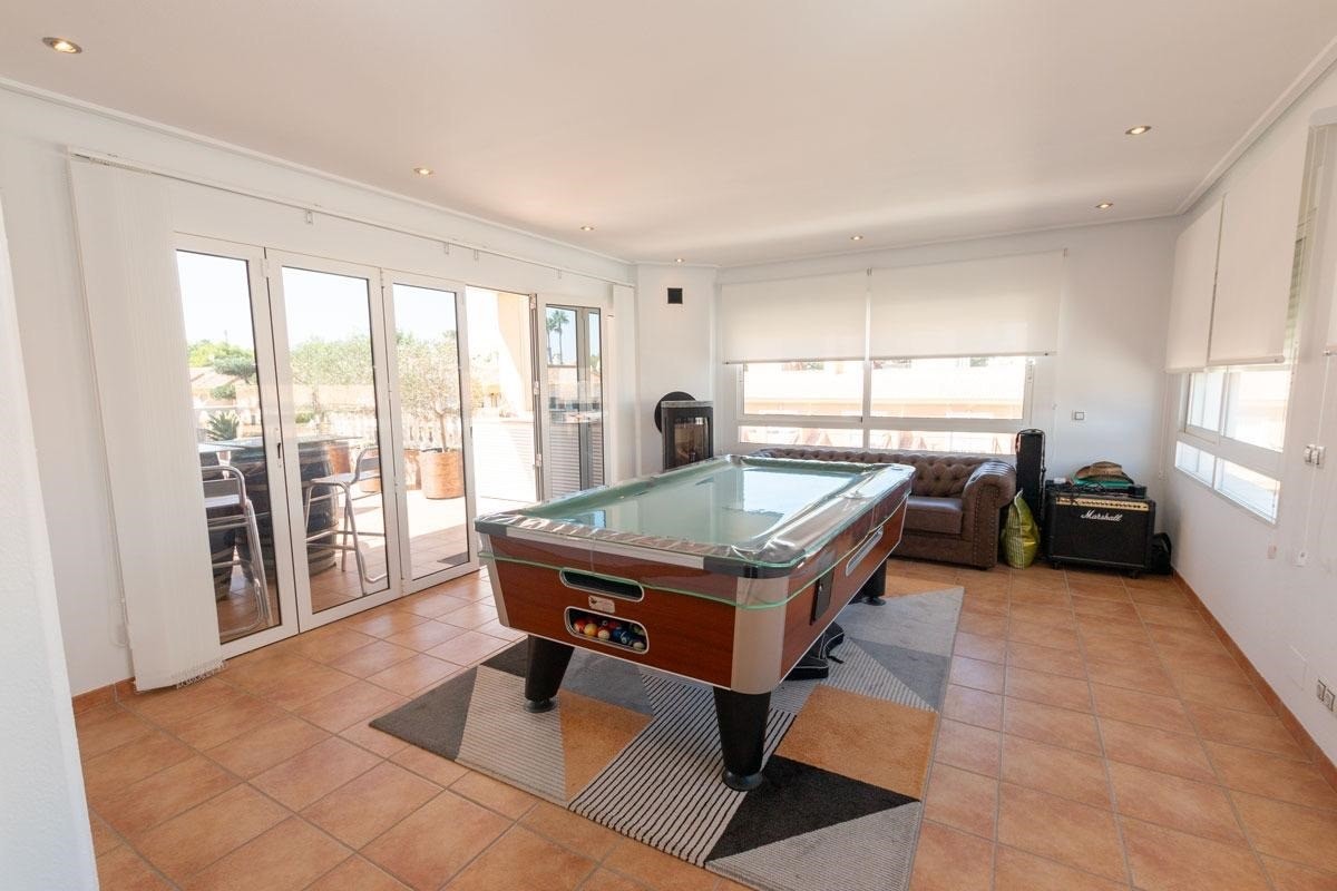Dzīvoklis Alicante, Spānijā 3 istabas, 110 m2 Nr. 146617
