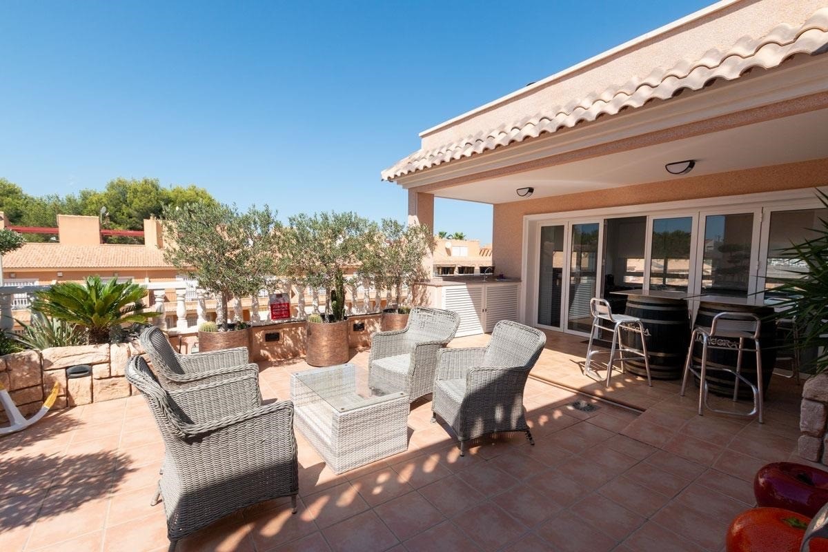 Dzīvoklis Alicante, Spānijā 3 istabas, 110 m2 Nr. 146617