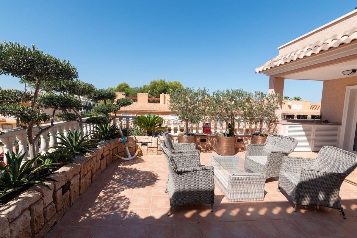 Dzīvoklis Alicante, Spānijā 3 istabas, 110 m2 Nr. 146617