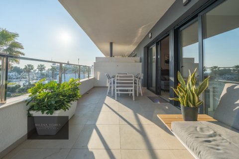 Huoneisto La Zenia, Alicante, Espanja 3 makuuhuonetta, 124 m2 No. 161695