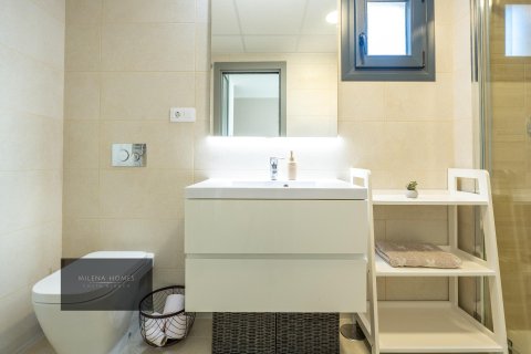 Huoneisto myytävänä La Zenia, Alicante, Espanja, 3 makuuhuonetta, 124 m2 No. 161695 - kuva 30