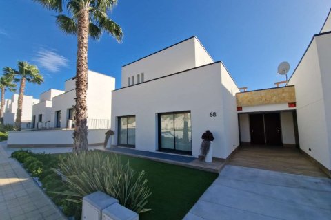 Villa for sale in Monforte del Cid, Alicante, Spain 3 bedrooms, No. 175262 - photo 2