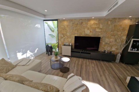 Villa for sale in Monforte del Cid, Alicante, Spain 3 bedrooms, No. 175262 - photo 9