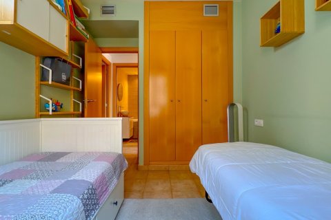 Huoneisto myytävänä Lloret de Mar, Girona, Espanja, 3 makuuhuonetta, 120 m2 No. 139410 - kuva 18
