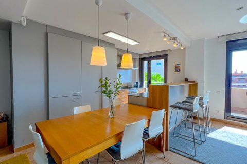 Huoneisto myytävänä Lloret de Mar, Girona, Espanja, 3 makuuhuonetta, 120 m2 No. 139410 - kuva 10
