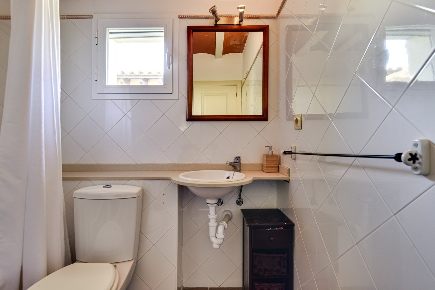 Radhus i Tossa de Mar, Girona, Spanien 3 sovrum, 145 kvm. Nr. 96272