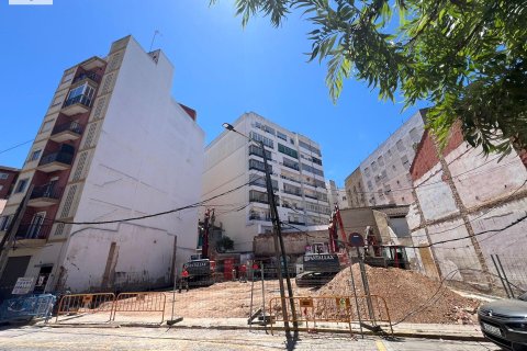 Lägenhet till salu i Valencia, Spanien 2 sovrum, 109.6 kvm. Nr. 168629 - foto 11
