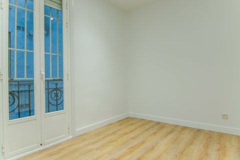 Apartamento en alquiler en Madrid, España 2 dormitorios, 100 m2 No. 168631 - foto 30