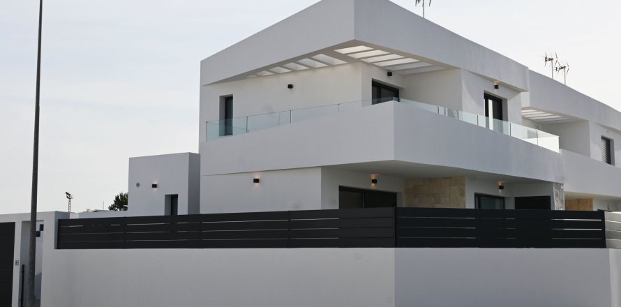 Huvila Dolores, Alicante, Espanja 3 makuuhuonetta, 136 m2 No. 135869