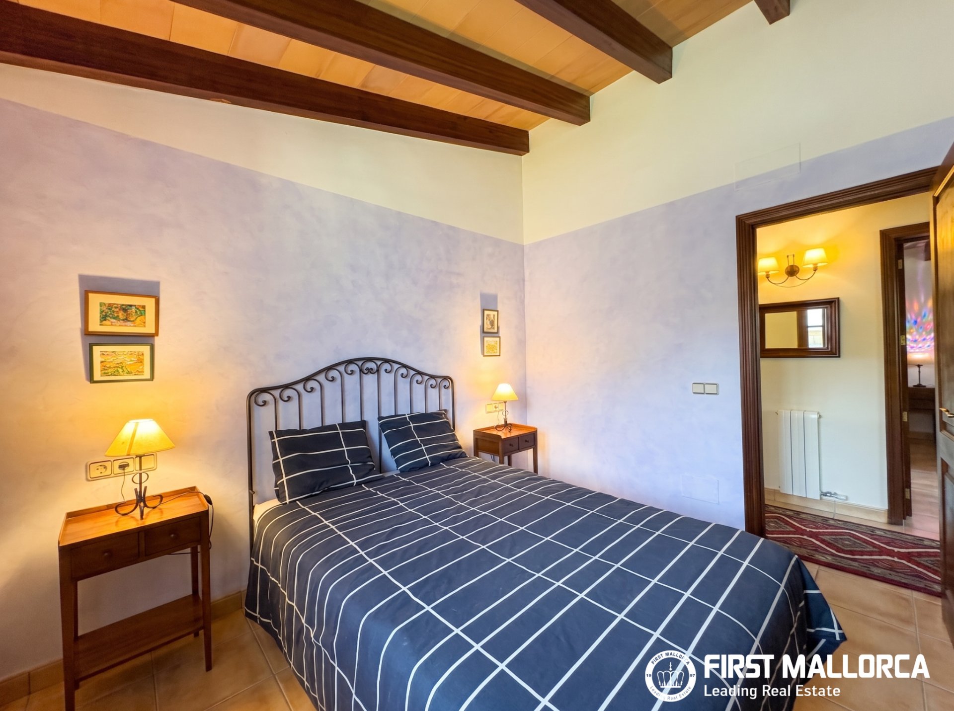 Huvila Mancor De La Vall, Mallorca, Espanja 5 makuuhuonetta, 380 m2 No. 179317