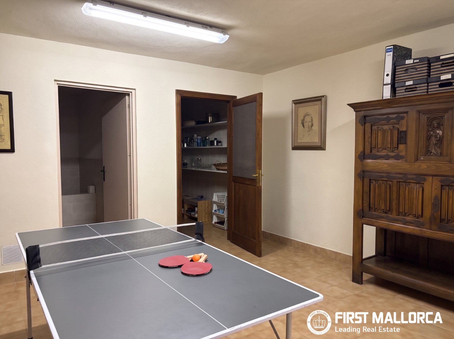 Huvila Mancor De La Vall, Mallorca, Espanja 5 makuuhuonetta, 380 m2 No. 179317