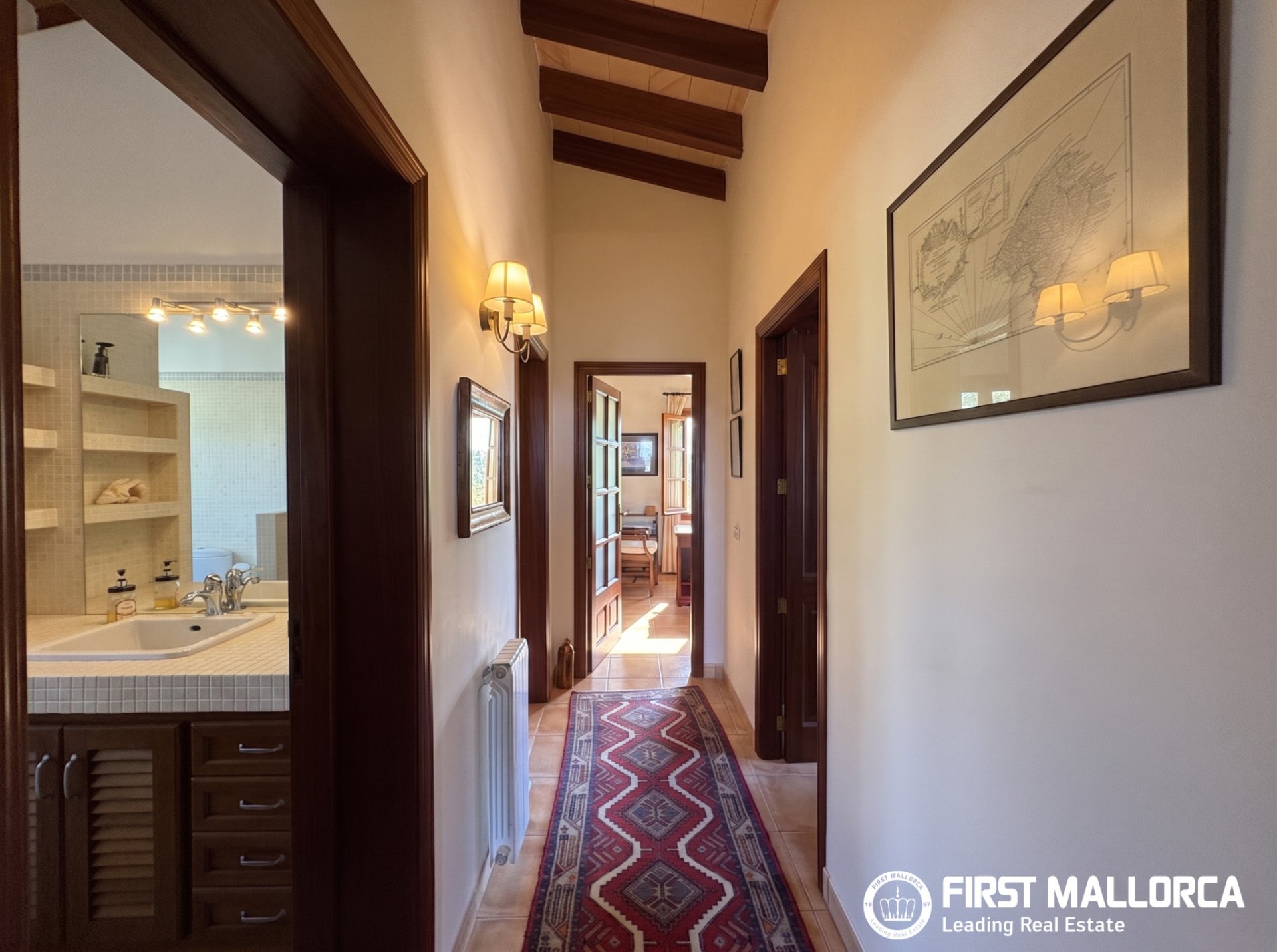 Huvila Mancor De La Vall, Mallorca, Espanja 5 makuuhuonetta, 380 m2 No. 179317