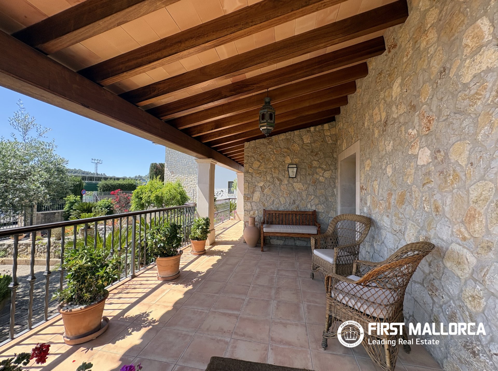 Huvila Mancor De La Vall, Mallorca, Espanja 5 makuuhuonetta, 380 m2 No. 179317