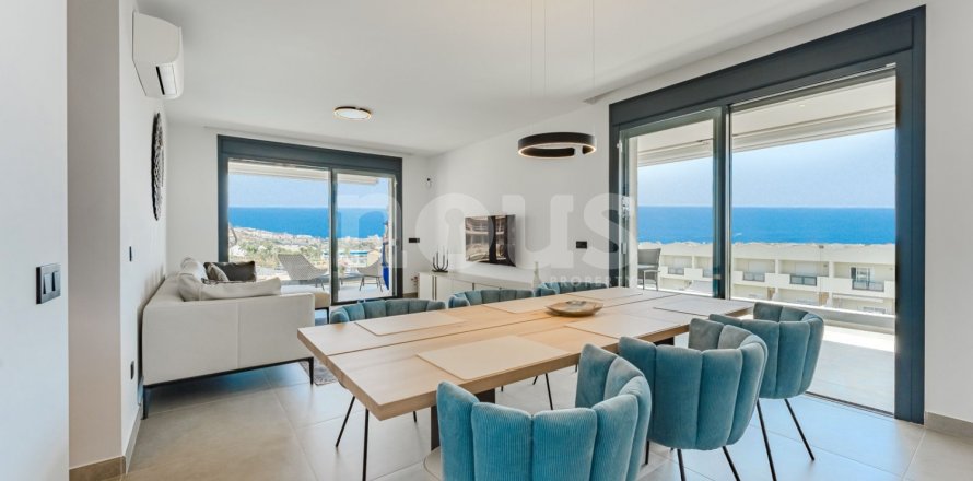Penthouse in Adeje, Tenerife, Spain 3 bedrooms, 107 sq.m. No. 151248
