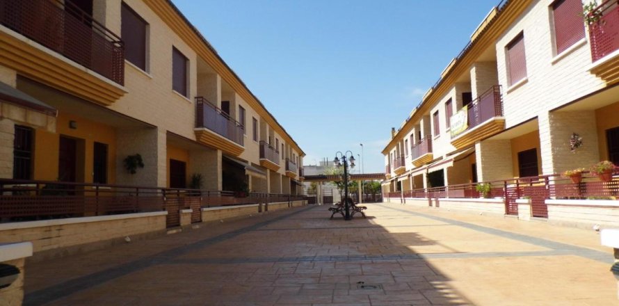 Dom w Orihuela, Alicante, Hiszpania 3 sypialnie, 137 mkw. nr 148896