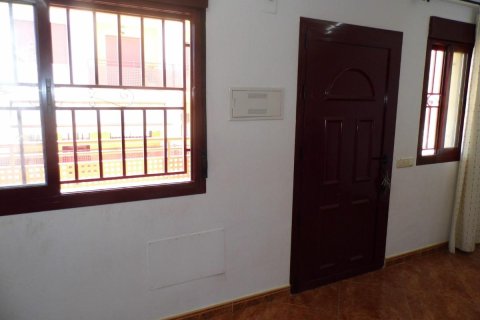 Dom w Orihuela, Alicante, Hiszpania 3 sypialnie, 137 mkw. nr 148896 – zdjęcie 15