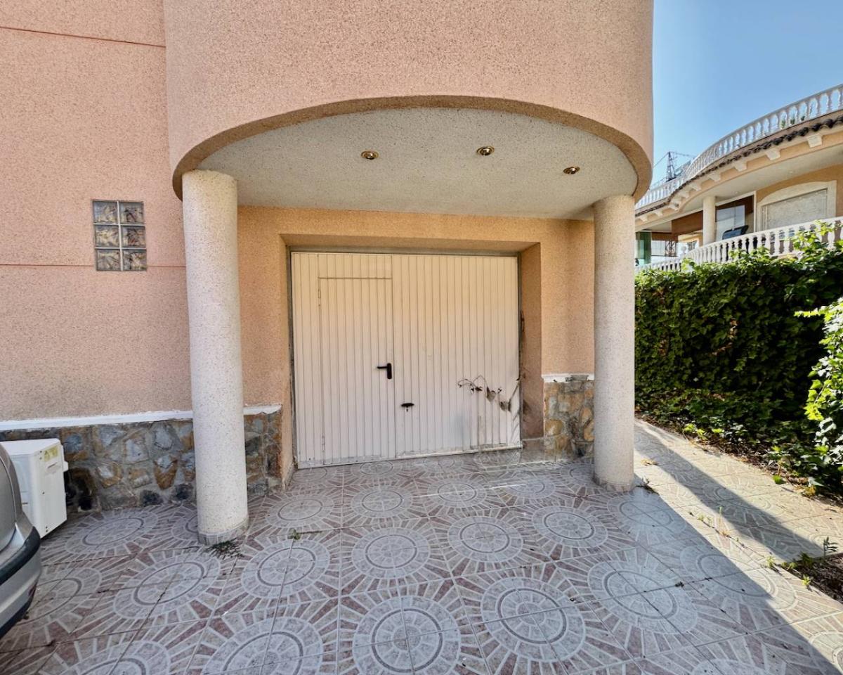 Villa in Benferri, Alicante, Spain 4 bedrooms, 113 sq.m. No. 148898
