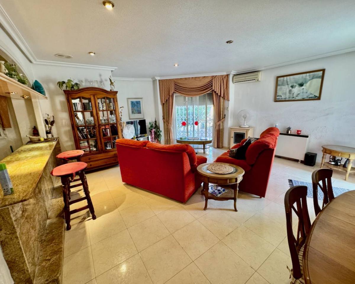 Villa in Benferri, Alicante, Spain 4 bedrooms, 113 sq.m. No. 148898