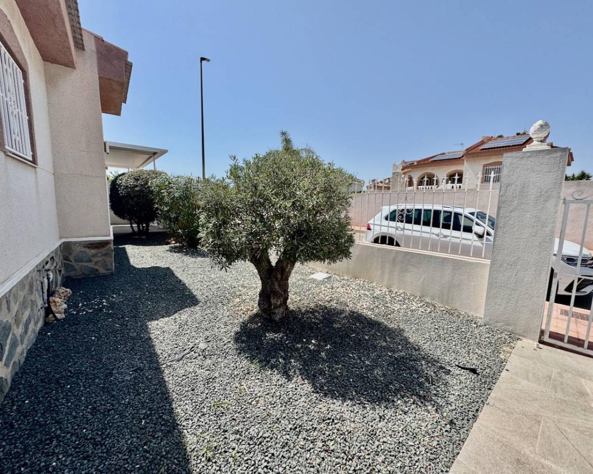 Villa i Ciudad Quesada, Alicante, Spanien 3 sovrum, 130 kvm. Nr. 148897