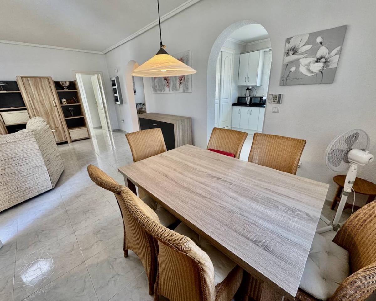 Villa i Ciudad Quesada, Alicante, Spanien 3 sovrum, 130 kvm. Nr. 148897