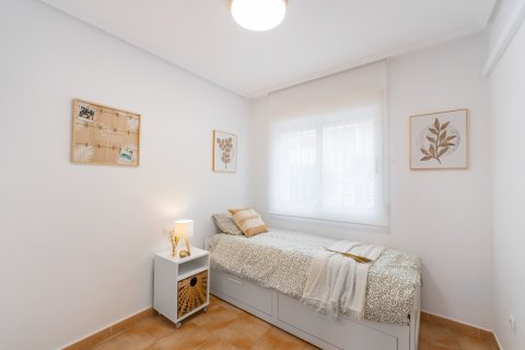 Bungalow till salu Alicante, Spanien 2 sovrum, 63 kvm. Nr. 139256 - foto 13