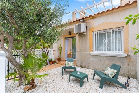 Bungalow till salu Alicante, Spanien 2 sovrum, 63 kvm. Nr. 139256 - foto 4