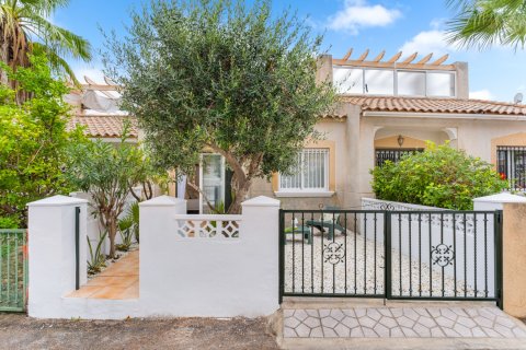 Bungalow till salu Alicante, Spanien 2 sovrum, 63 kvm. Nr. 139256 - foto 1