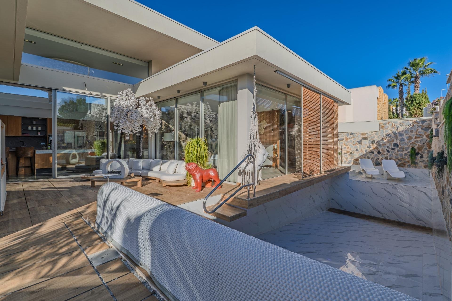 Villa a Benijofar, Alicante, Spagna 4 camere da letto, 544 mq. N° 147360