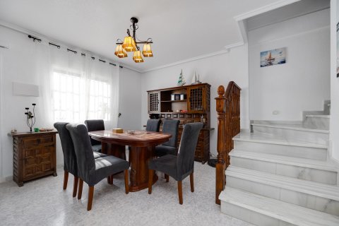 Villa pārdošanā Torrevieja, Alicante, Spānijā 3 istabas, 105 m2 Nr. 147362 - attēls 10