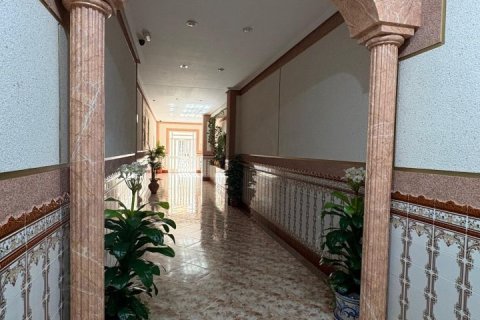 Appartamento in vendita a Torrevieja, Alicante, Spagna 2 camere da letto, 85 mq. N° 147364 - foto 11