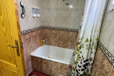 Appartamento in vendita a Torrevieja, Alicante, Spagna 2 camere da letto, 85 mq. N° 147364 - foto 24